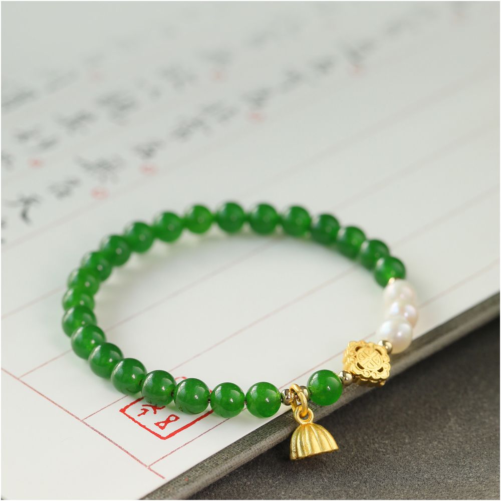 New Jade Bracelet 6mm and Tian Biyu Bracelet Women s Round Beads Yang Green Spinach Green Jade Light Luxury Niche image 3