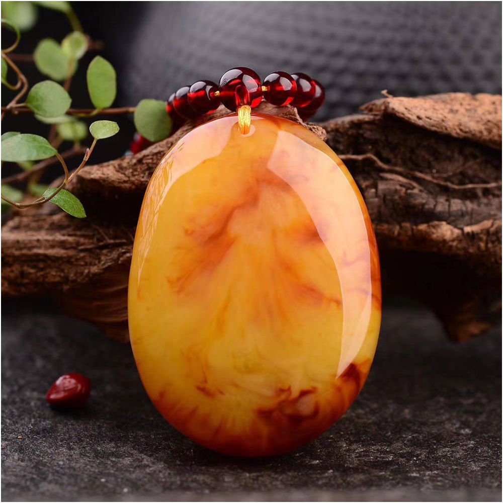 Old beeswax surplus pendant every year men s and women s long style original mineral chicken oil yellow amber necklace old wax sweater chain natural image 2