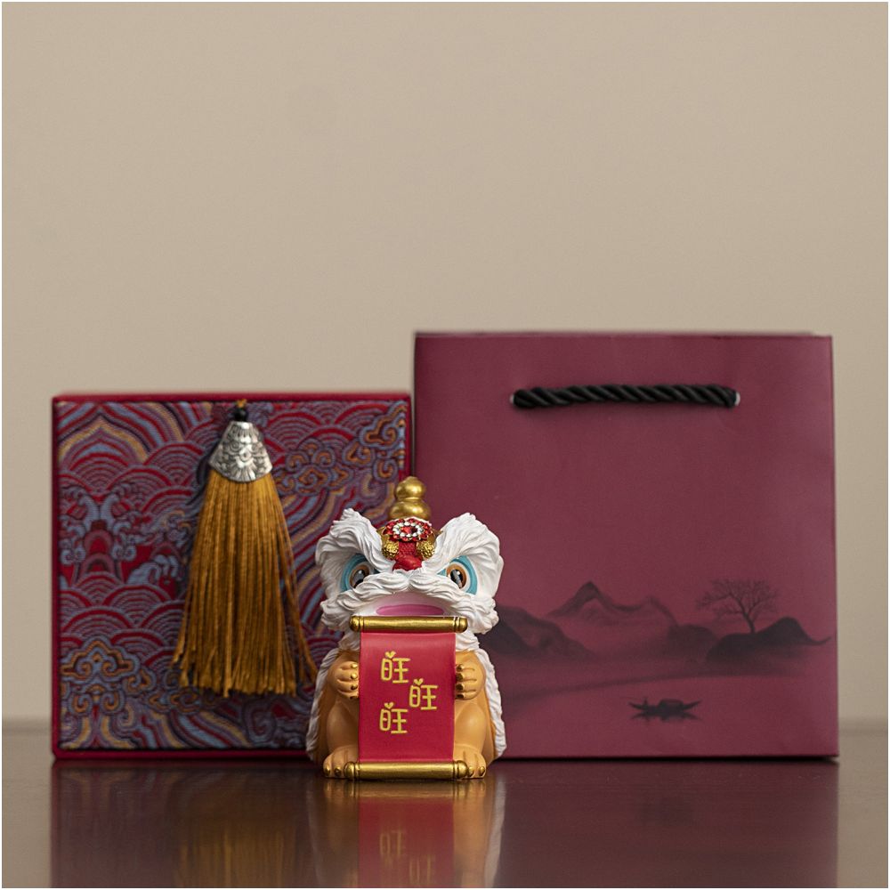 Lion Dance Resin Figurine - Chinese New Year Gift Decoration