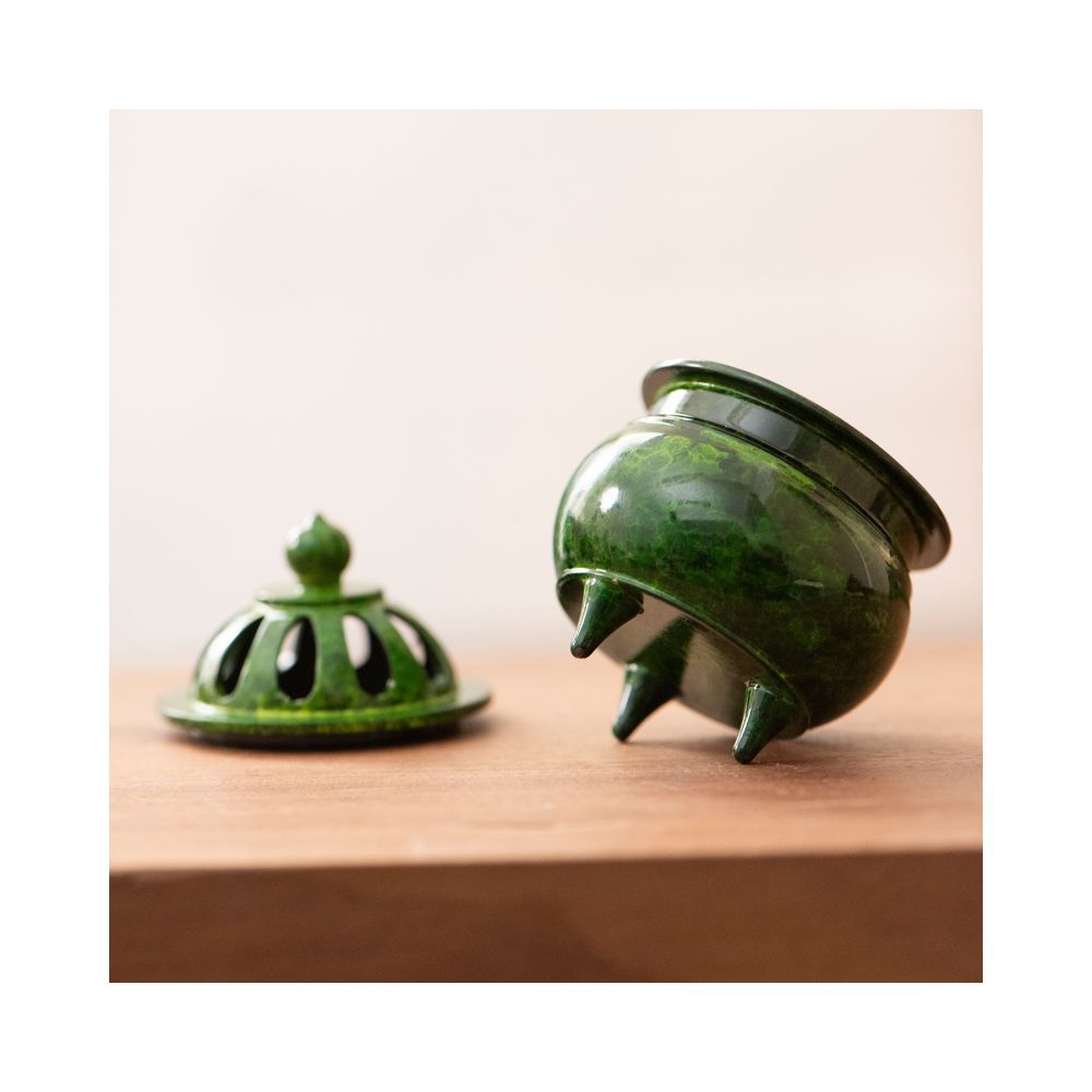 Niche high end aromatherapy stove Song s aesthetic ornament mini desktop copper aromatherapy stove household sandalwood agarwood Chinese style image 4