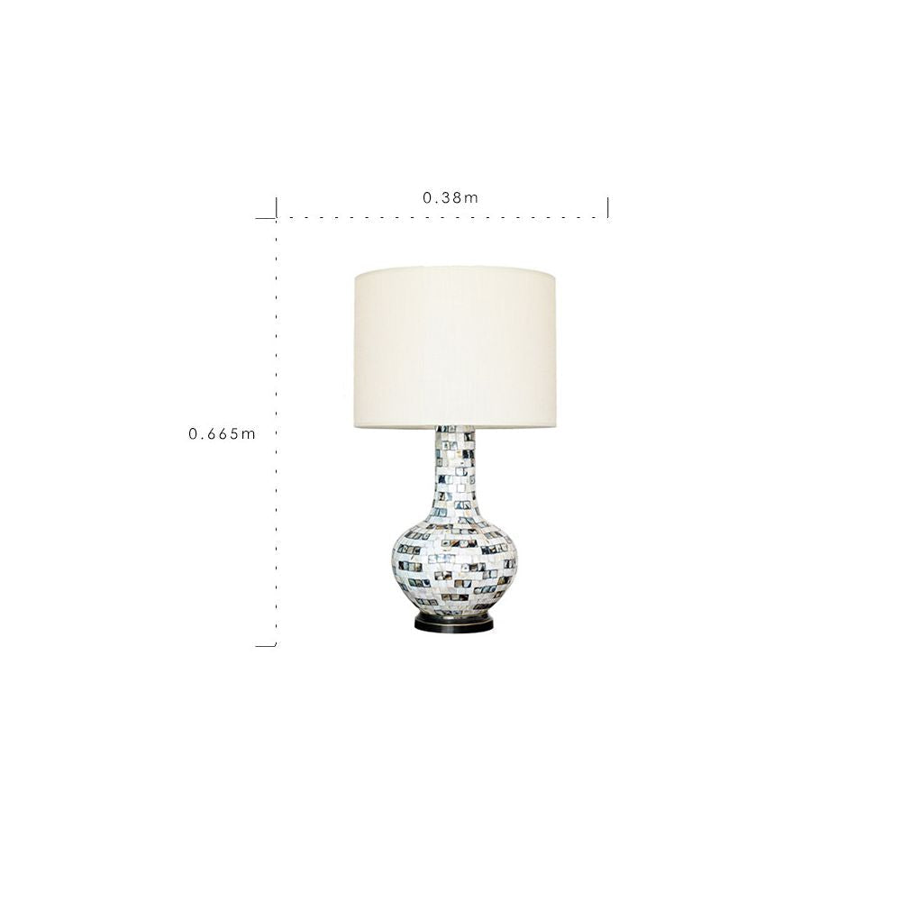 Table lamp with measurements and Rinoart branding on a white background