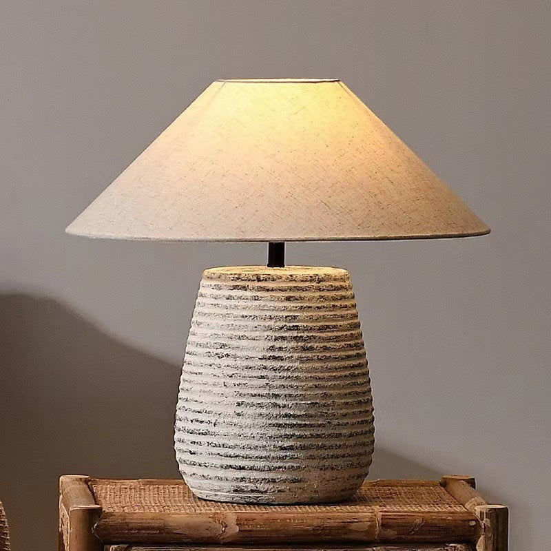Large Ceramic Table Lamp - Modern Chinese Retro Style Decorative Light