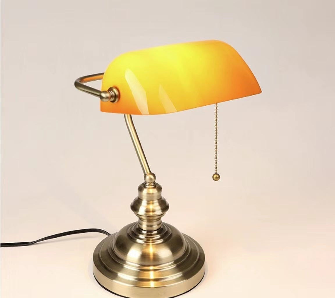 Retro Metal Desk Lamp - Vintage Style Study Table Light