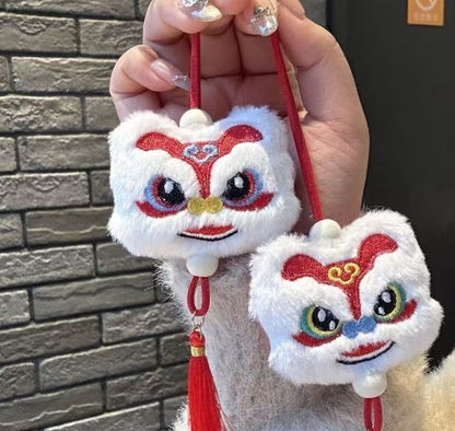 Plush Lion Tassel Keychain - Chinese Style Lucky Charm Ornament