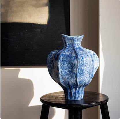 Hammered Ceramic Vase - Ming-Qing Style Chinese Porcelain Statement Piece