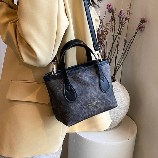 Retro Bucket Shoulder Bag - Large Capacity Crossbody Bag for Women