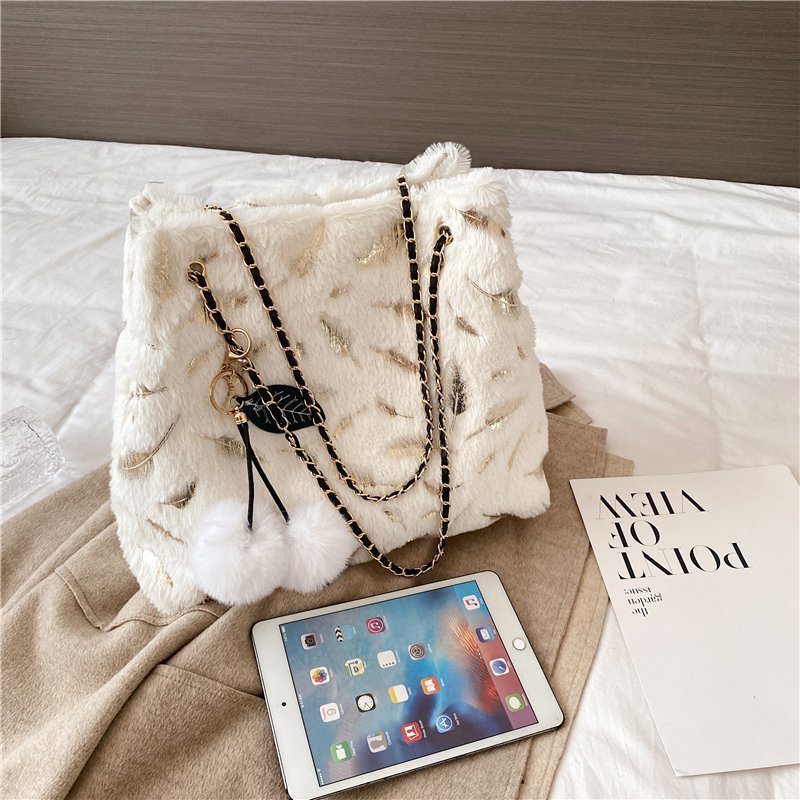 Plush Chain Shoulder Messenger Bag - Soft Crossbody Bag for Women